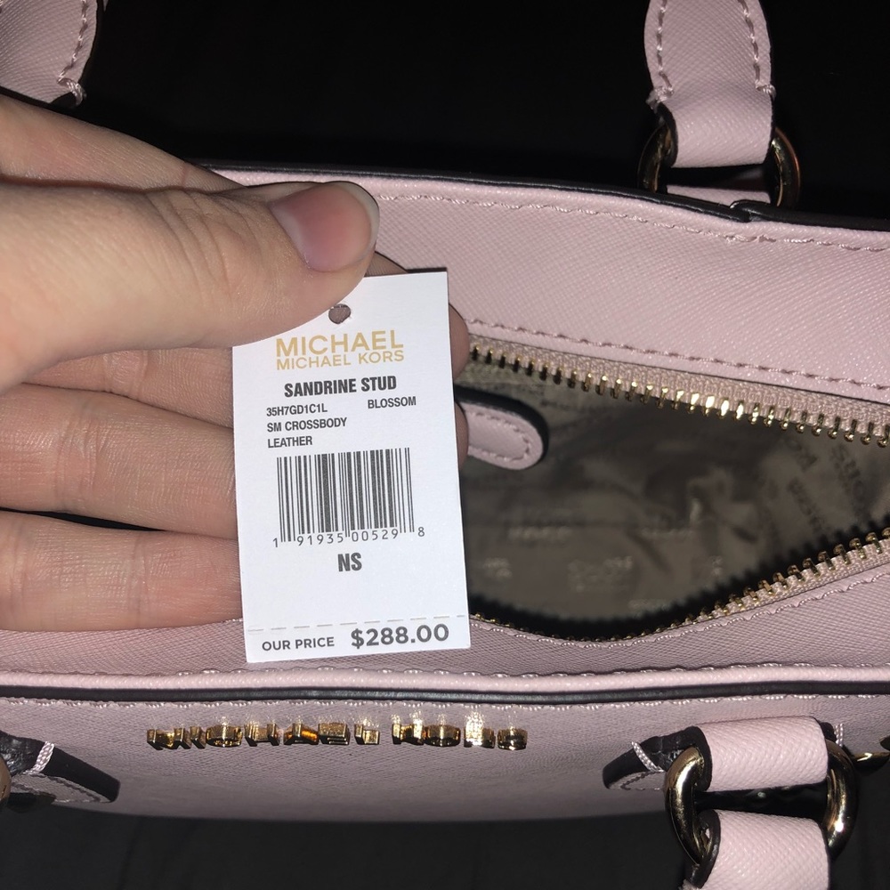 Studded rose Michael Kors handbag - Picture 5 of 5